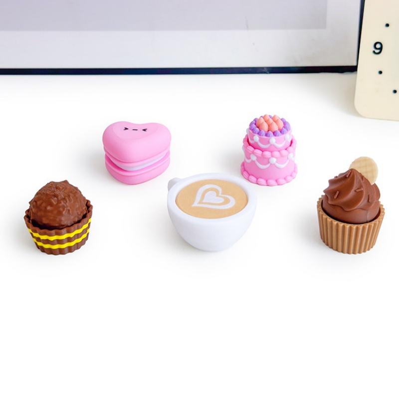 3D Printing In Food - พวงกุญแจรูปขนมเค้กช็อกโกแลต 3 มิติ แบบพิมพ์ 3 มิติ